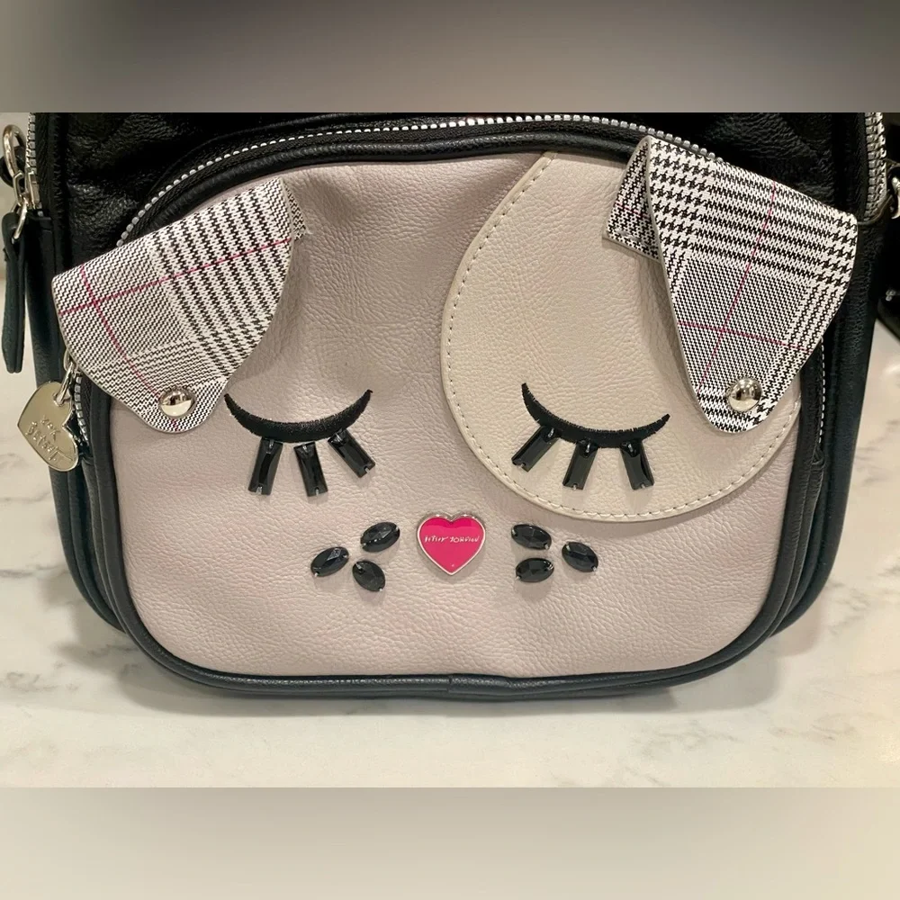 Betsey Johnson betsey johnson